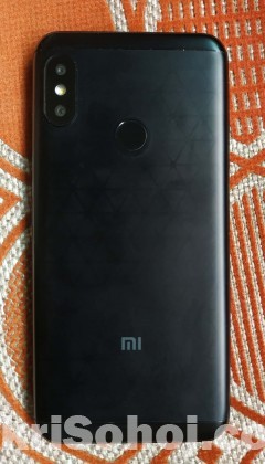 Xiaomi MI A2 Lite 4/64GB